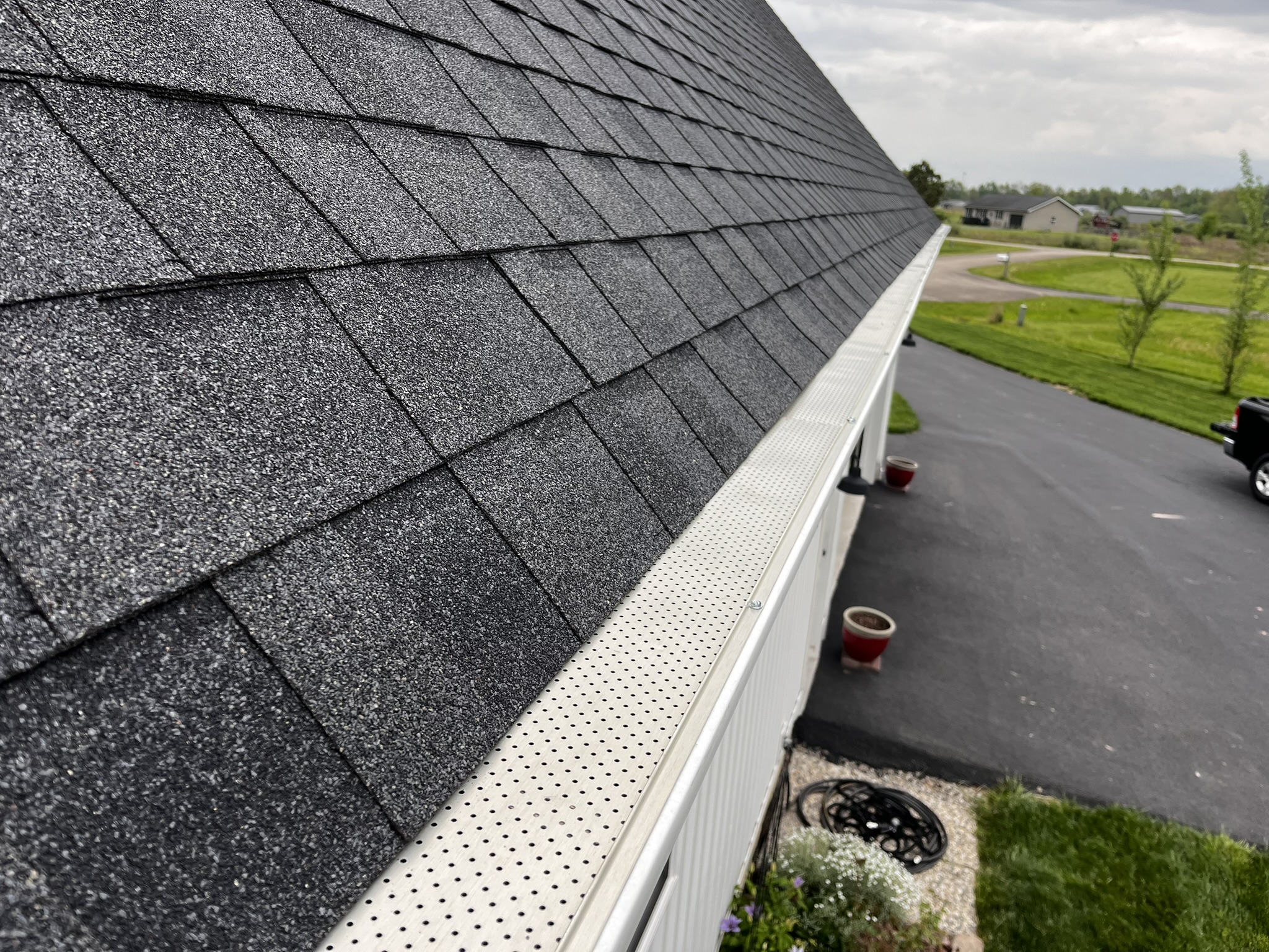 Gutter Guard Installation in Beechmont OH - New Gutter guards - Retail