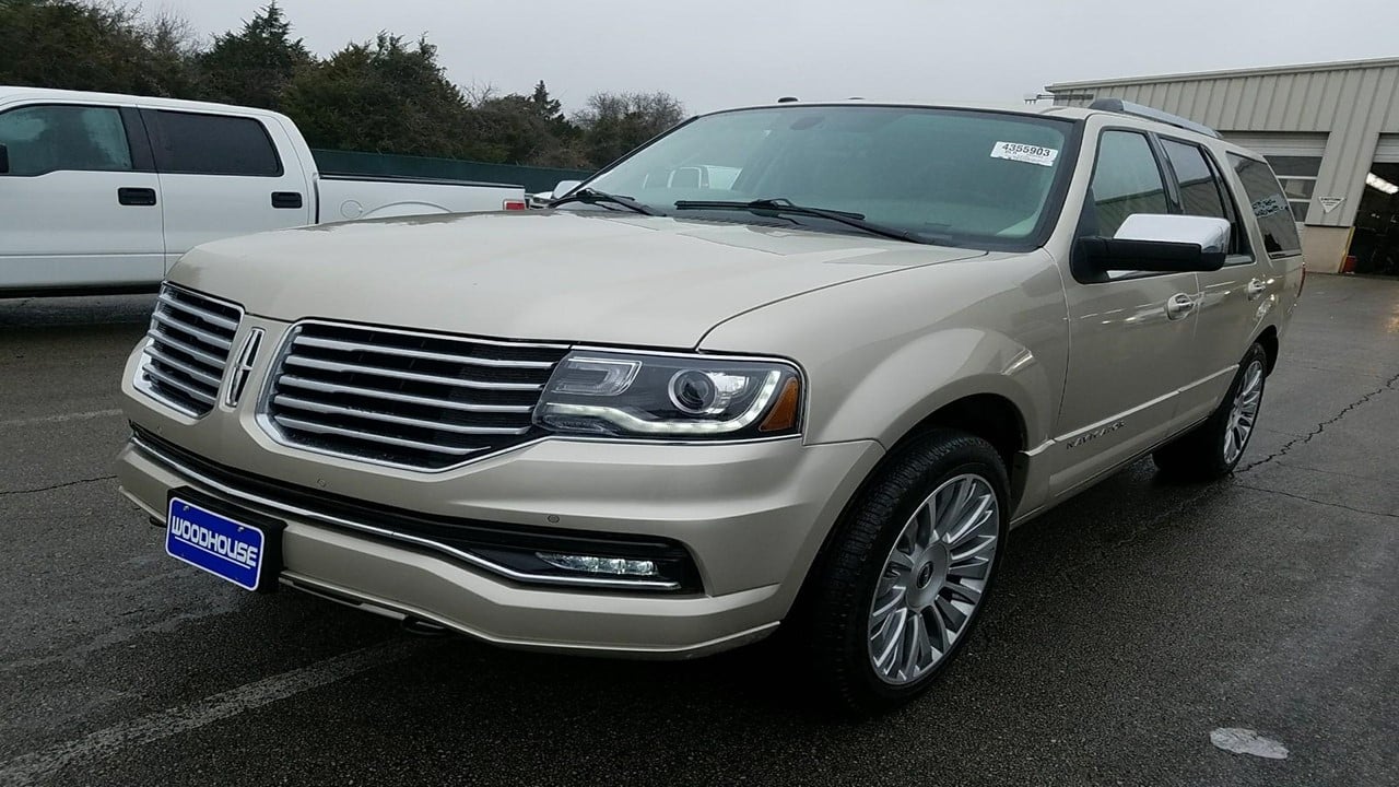 2017 LINCOLN NAVIGATOR 