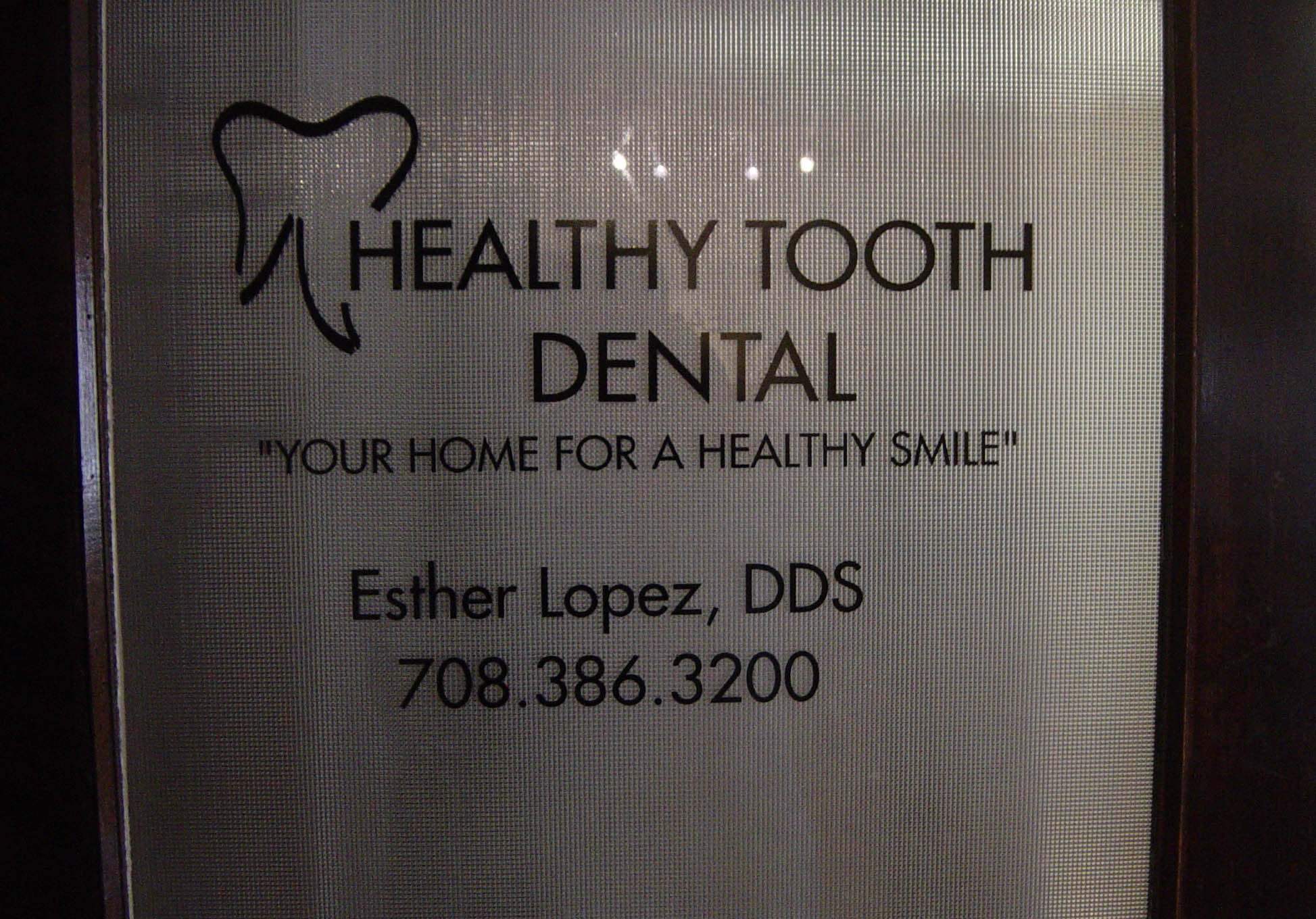 healthy tooth dental door lettering
