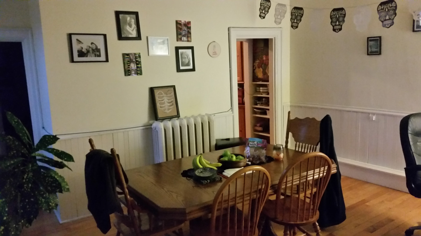 215 Douglas #2 Dining Room