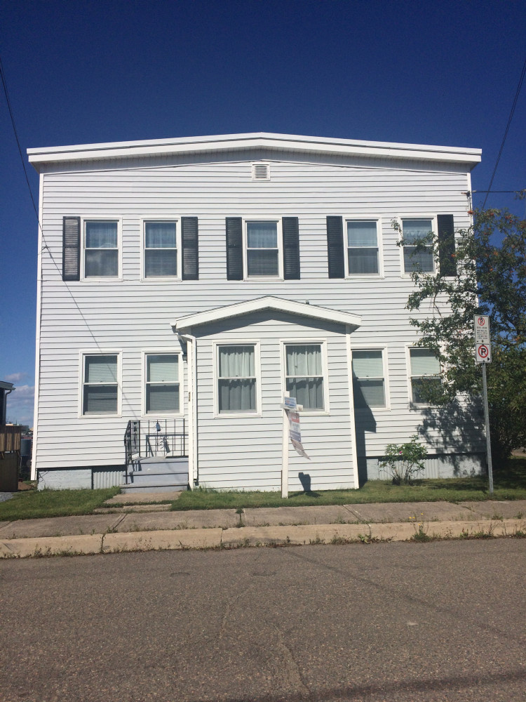 434 Lancaster Exterior