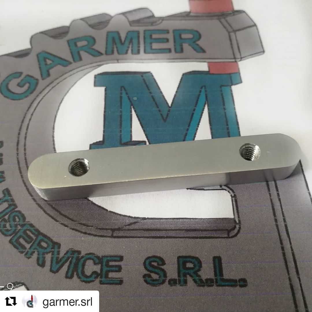 CUÑA PLANA EN ALUMINIO