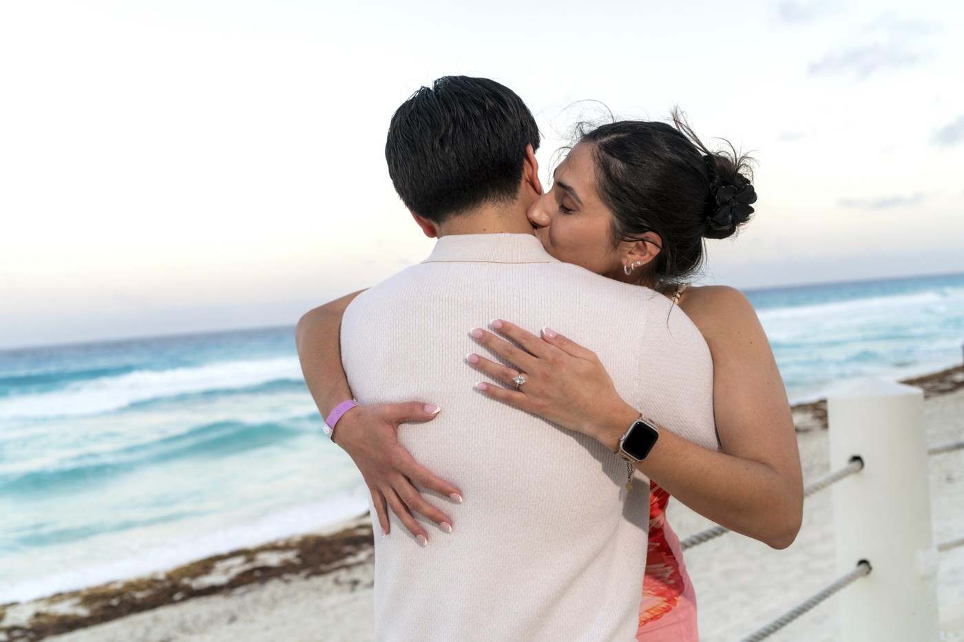 https://0201.nccdn.net/1_2/000/000/13a/24d/marriage-proposal-fiesta-americana-condesa-cancun-mexico-lux-art.jpg
