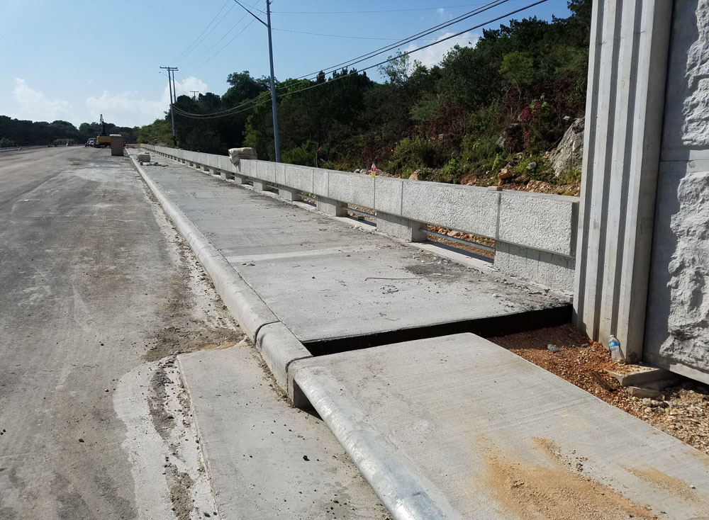 Bridge sidewalk construction