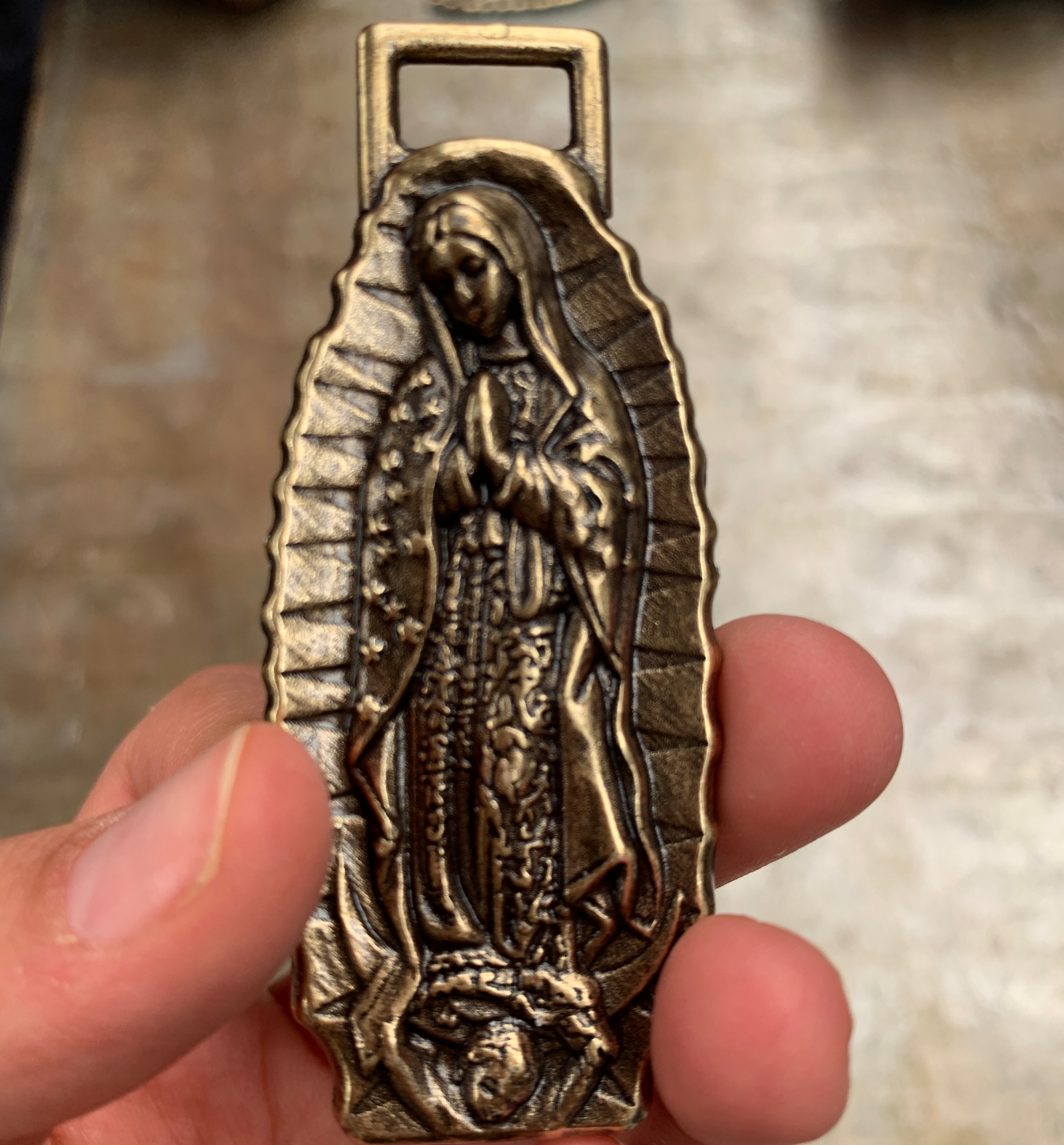Llavero  Virgen María.
