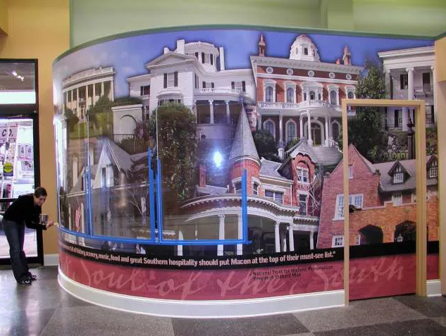 MACON VISITOR CENTER
Pressure Sensitive Vinyl Murals