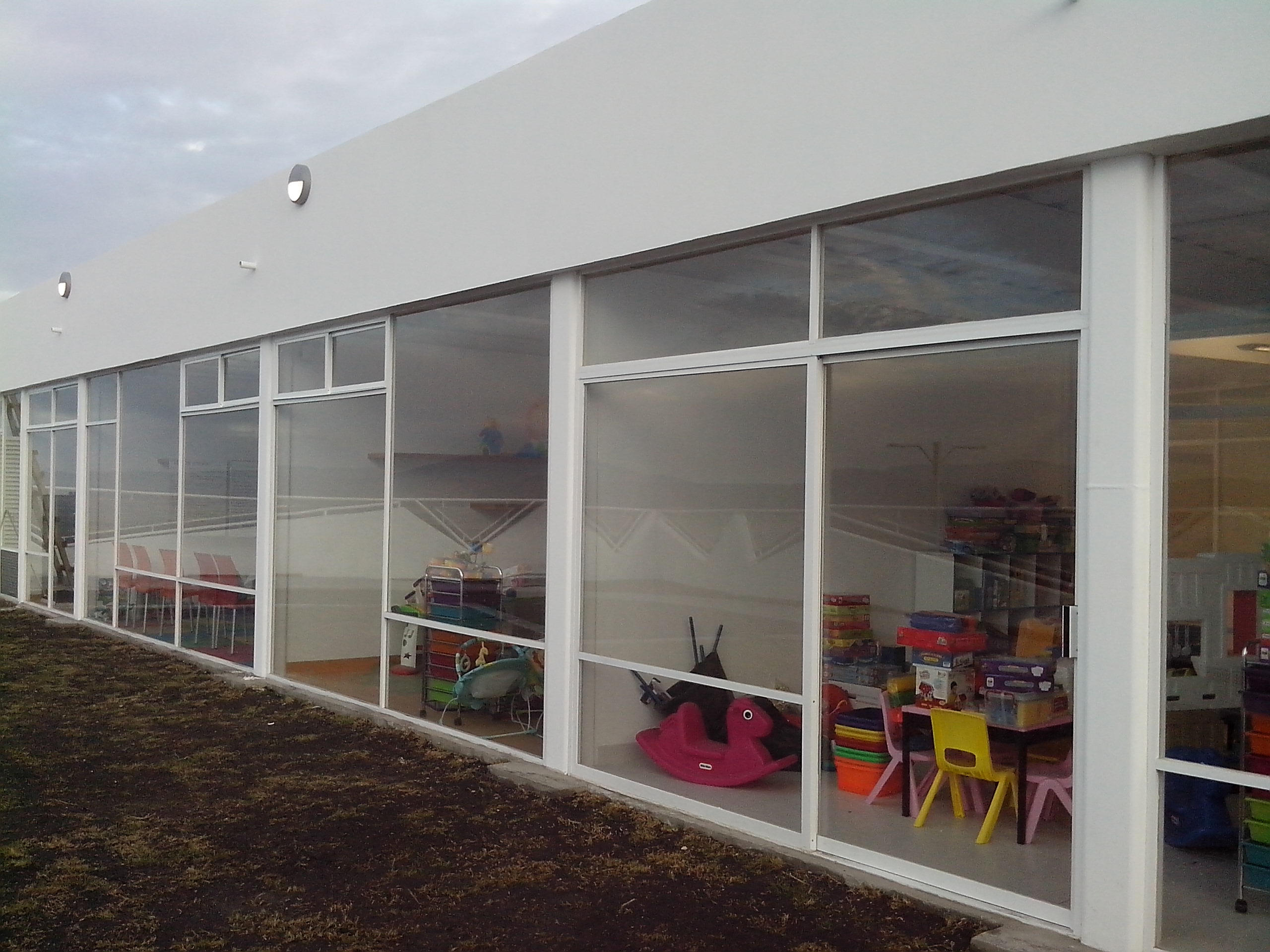 Cancelería en Guardería Altus.