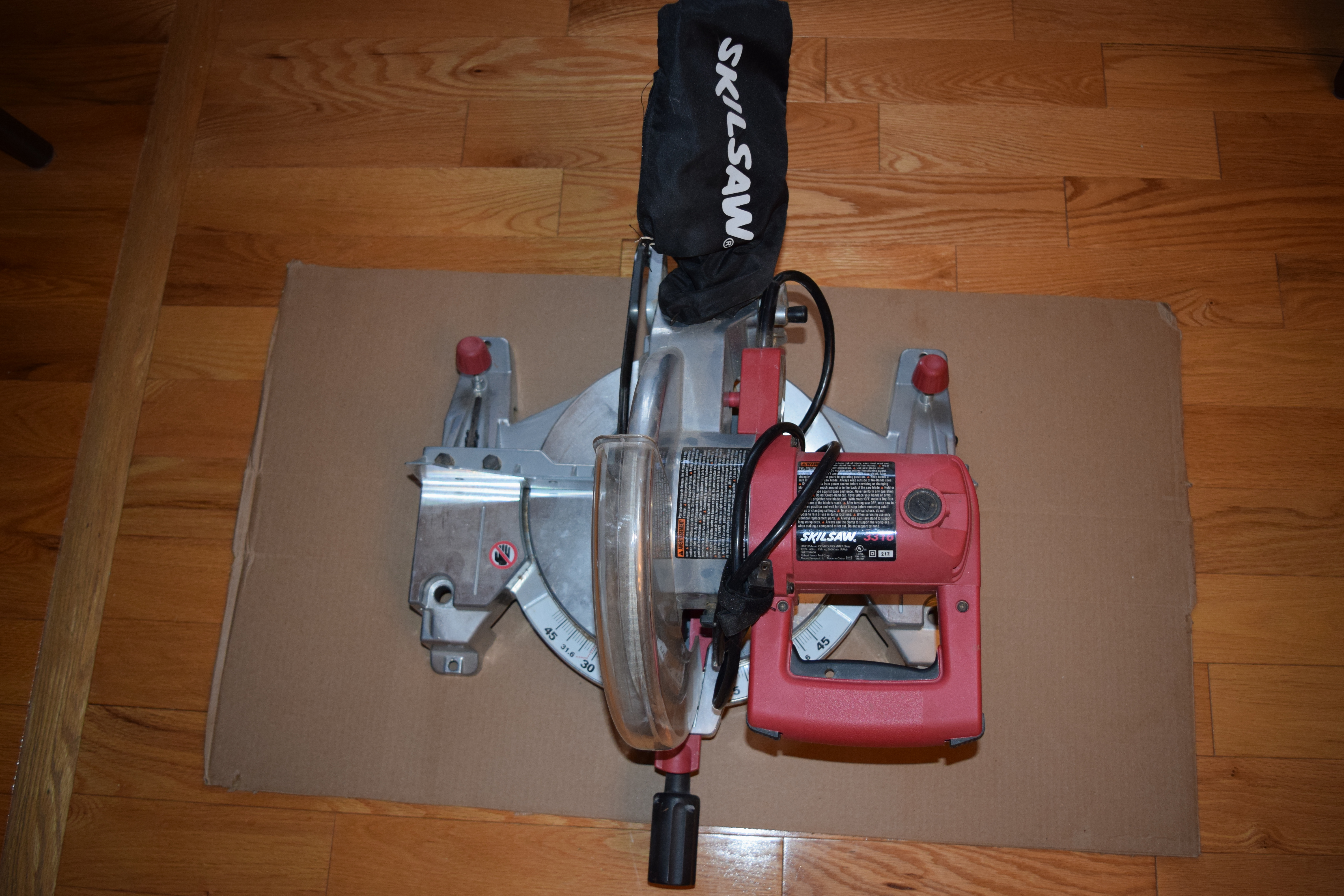10” Compound Miter Saw (Model 3316 by Skilsaw)