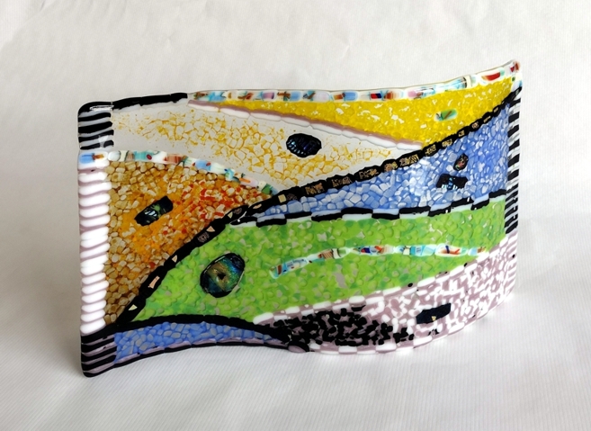 "Landscape"
by Nataliya Guchenia
Glass Size - 8"H X12"W
$399.00