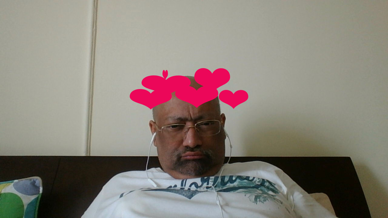 https://0201.nccdn.net/1_2/000/000/13c/835/home-laptop---pinkhat.jpg