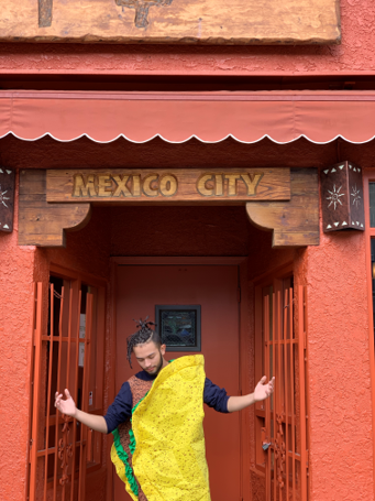 Outside Mexico City Lounge