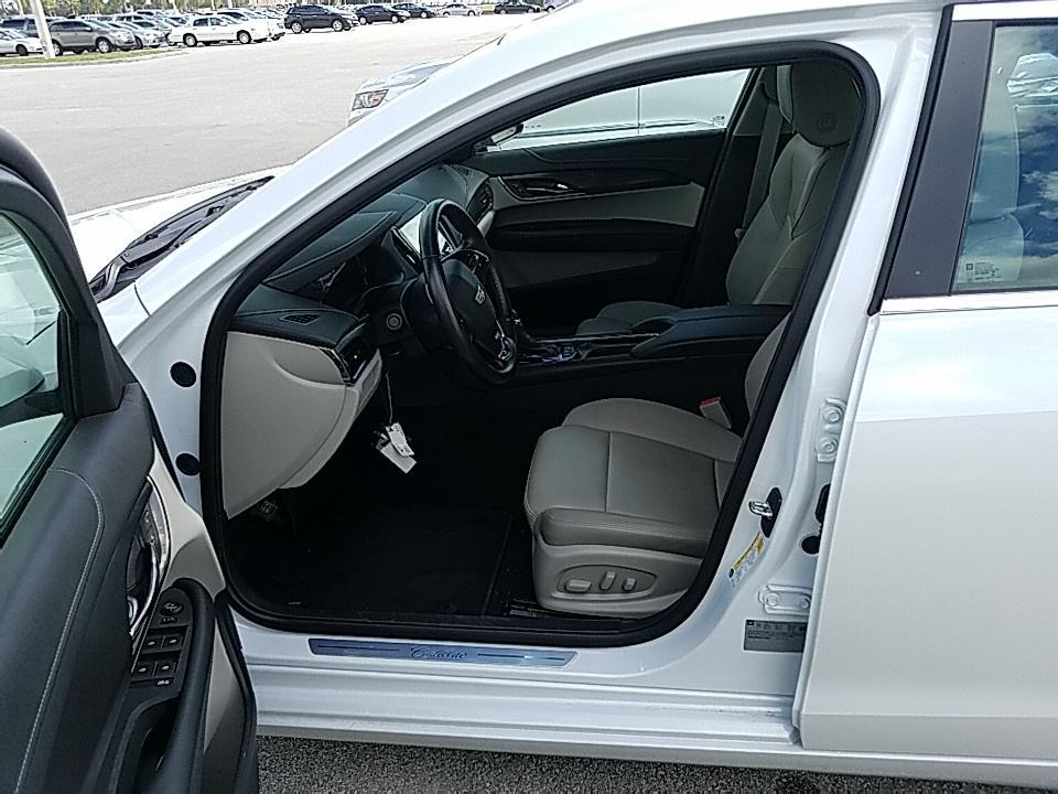 INTERIORFRONT INTERIORFRONT