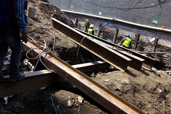 ISYDE- INGENIERÍA DE SUELOS Y DISEÑO ESTRUCTURAL SA DE CV -  MURO  BERLIN