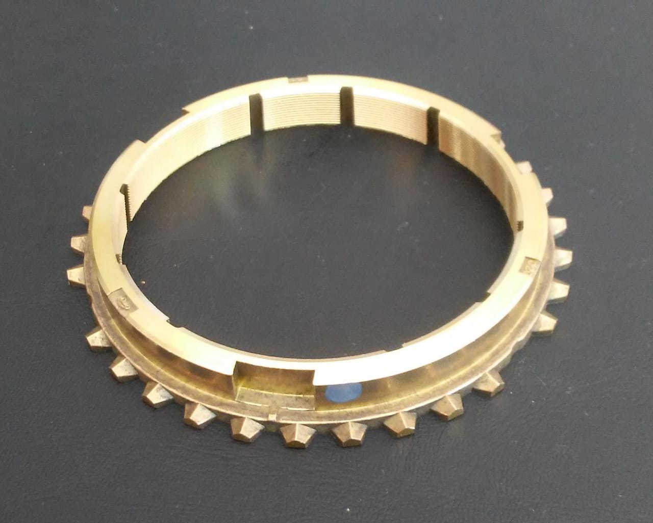 JETTA A4
BRONCE 
HUECO 
3RA 4TA
$460
