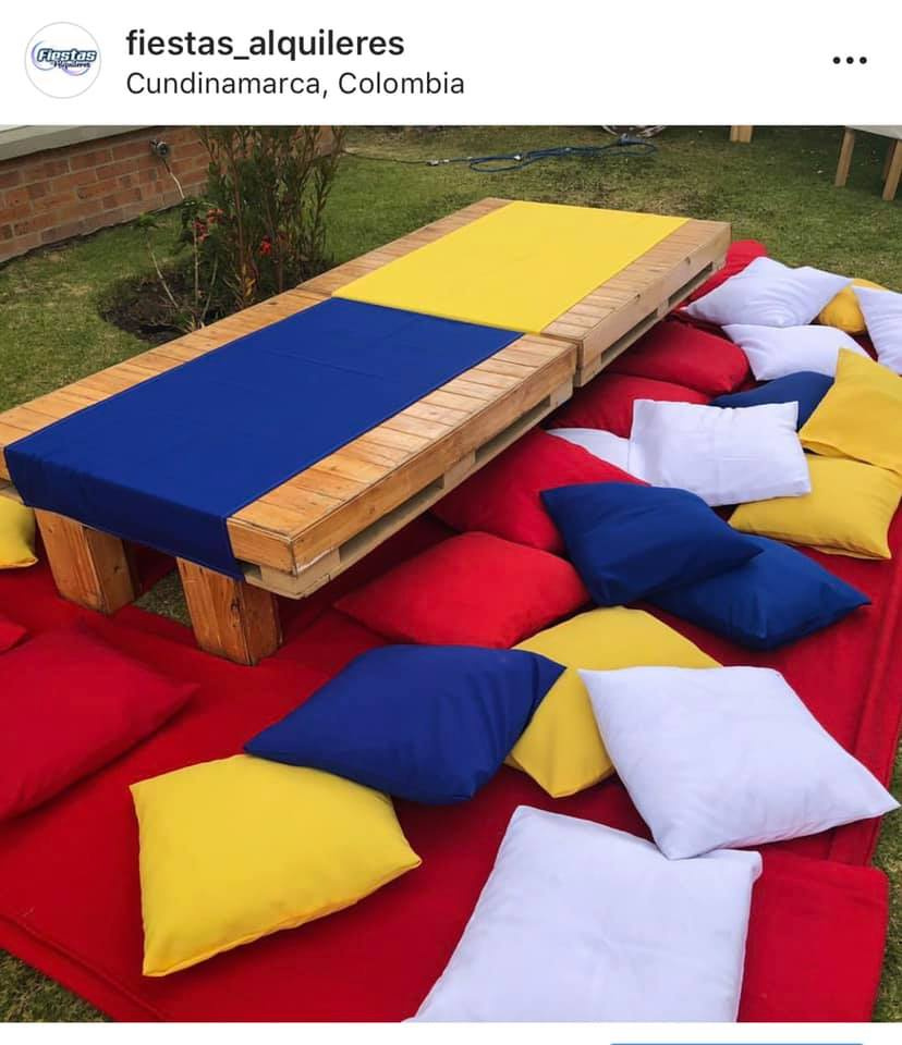 Mesa Picnic Baja
Con 6 Cojines+
Manta
1mX1.17m
40Cm Alto
$ 80.000