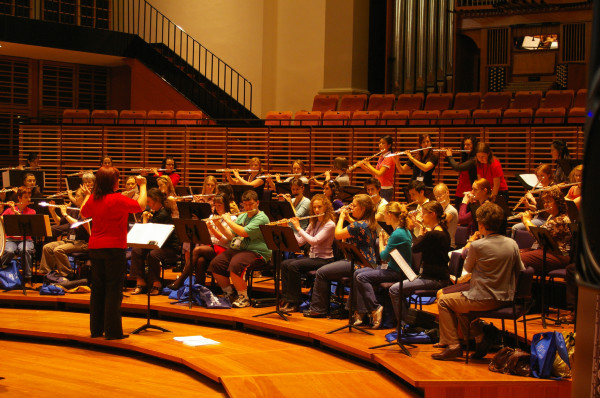 Carolyn Bounds warmup class - Sydney Conservatorium of Music, 2007