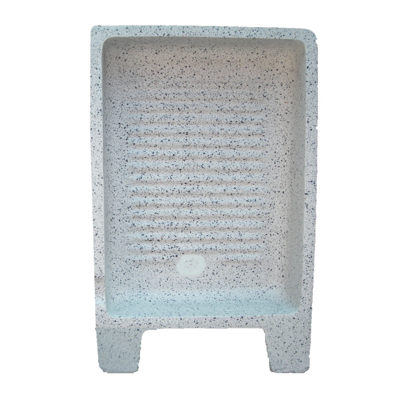 Lavadero grande y chico sin pileta.
Varios colores