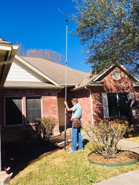 Extendable pole used for some roof inspection 