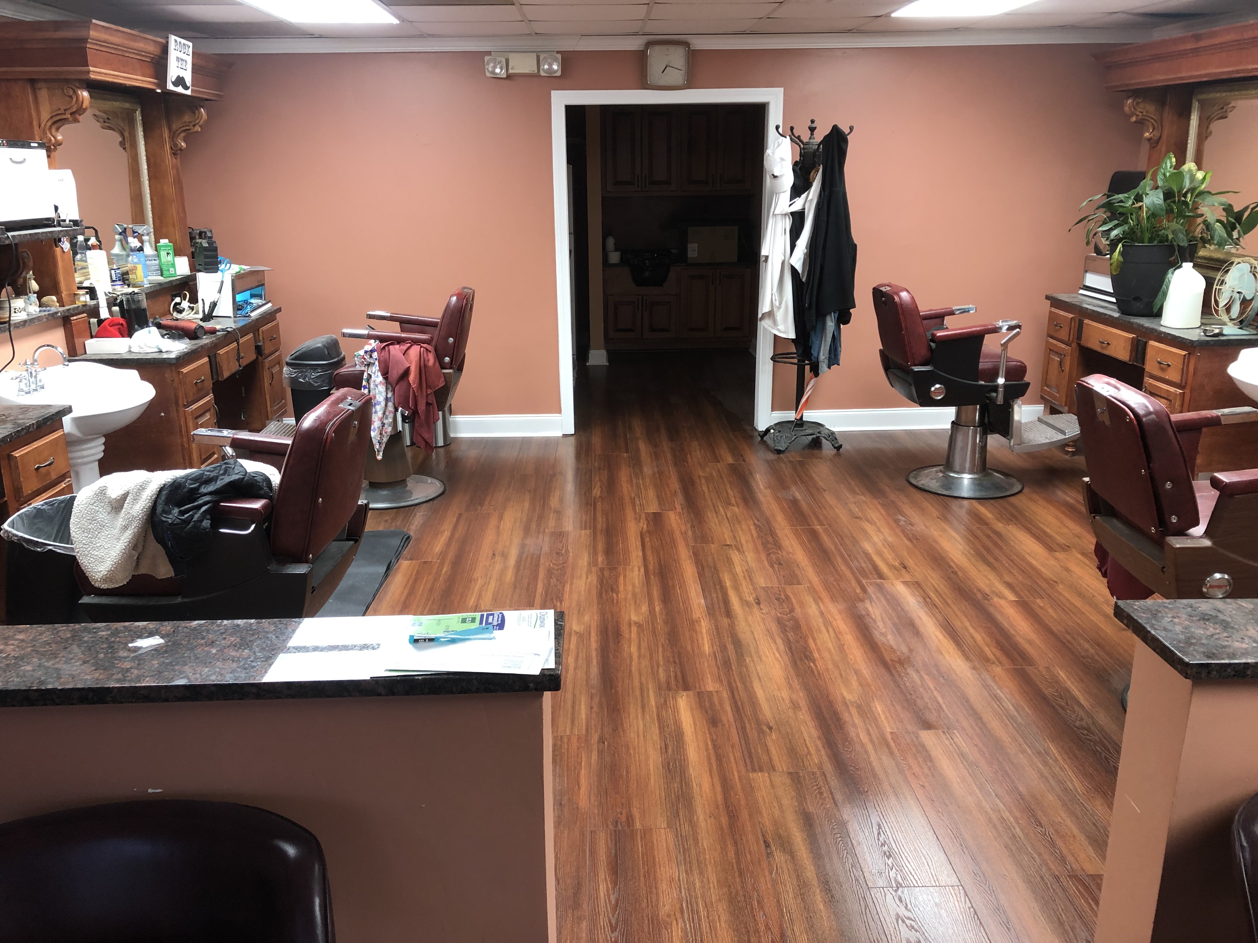 Barbershop with vinyl flooring 2