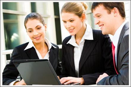 Smiling business people||||