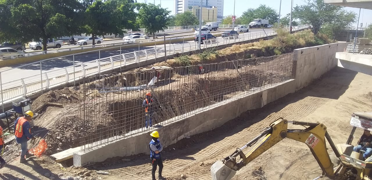 CUATRO RÍOS -MURO DE CONTENCIÓN