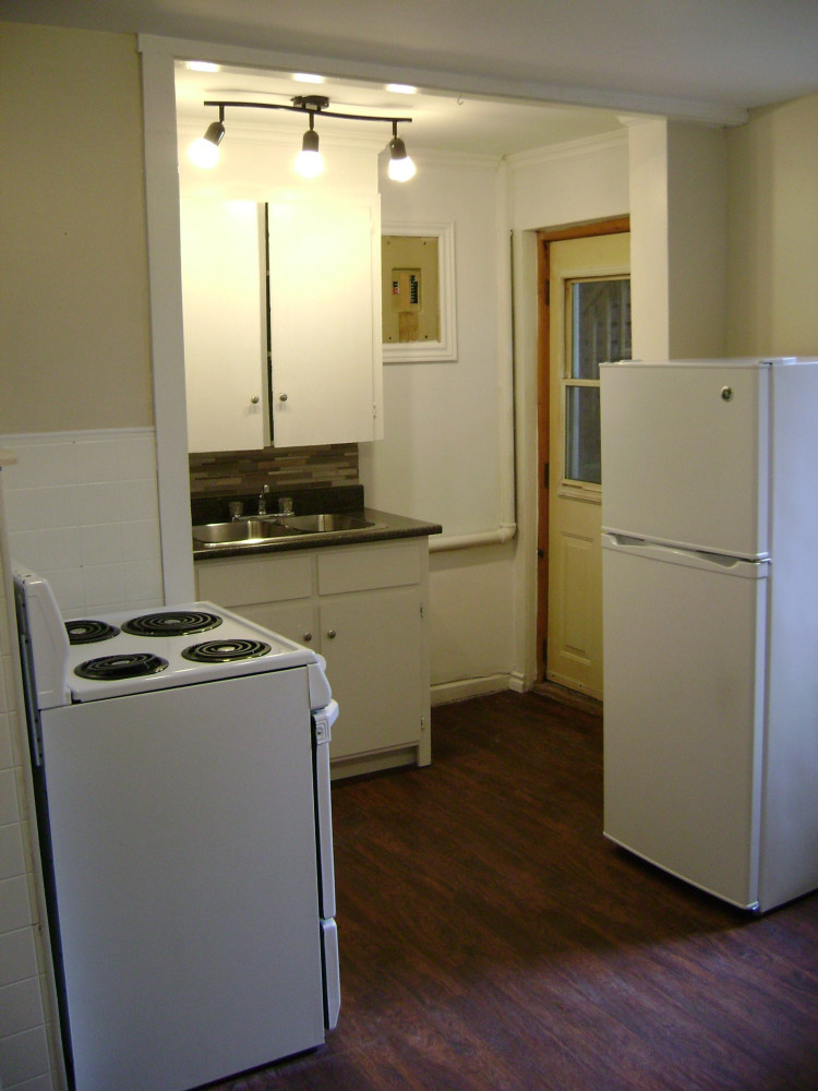 95 Hazen St. #2 Kitchen