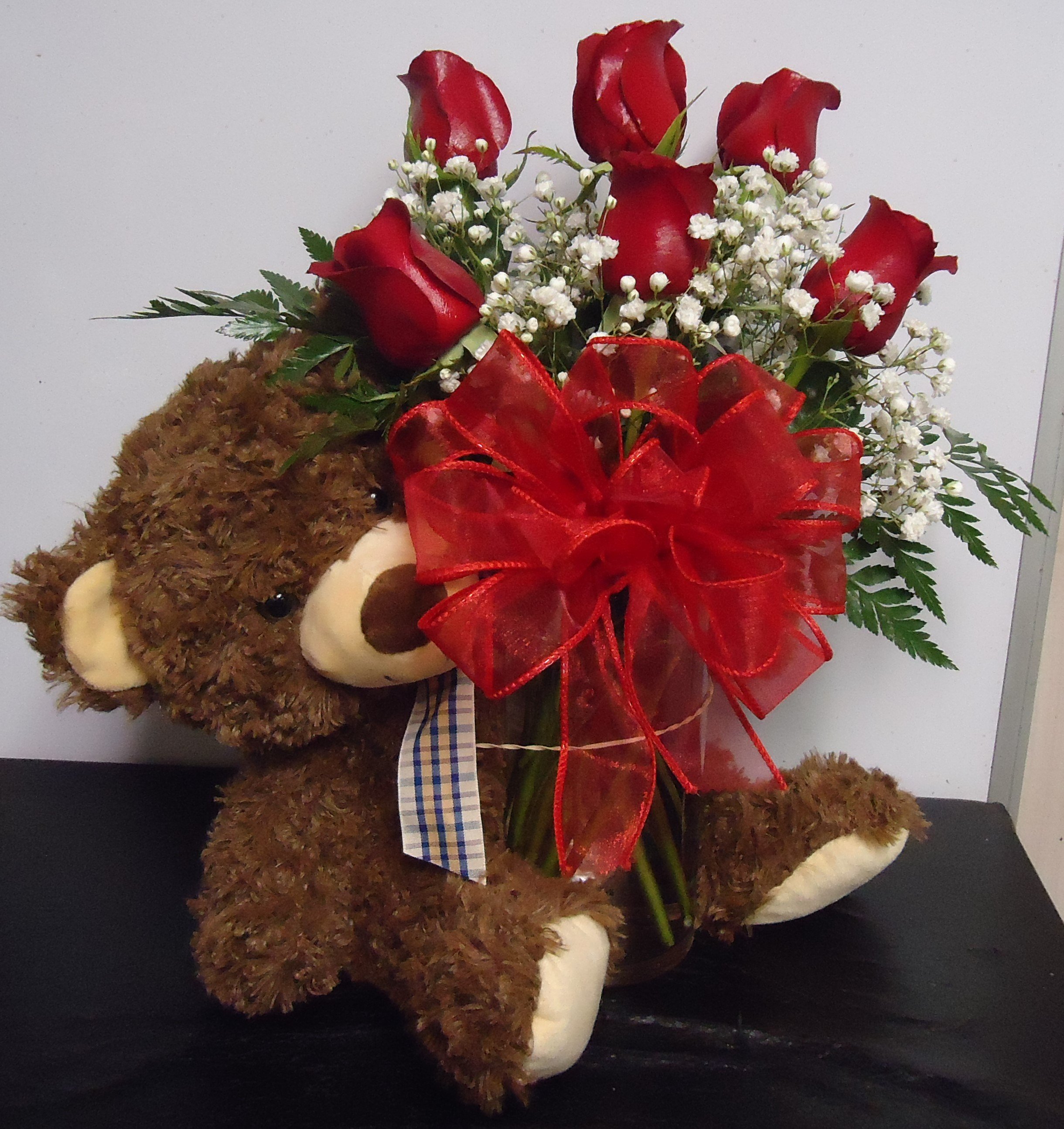(9)  "Fresh" Half Dozen Red Roses
  W/ Plush Bear
    $65.00