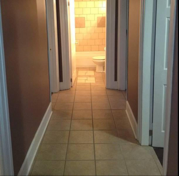 90-Coburg-Front-Hall