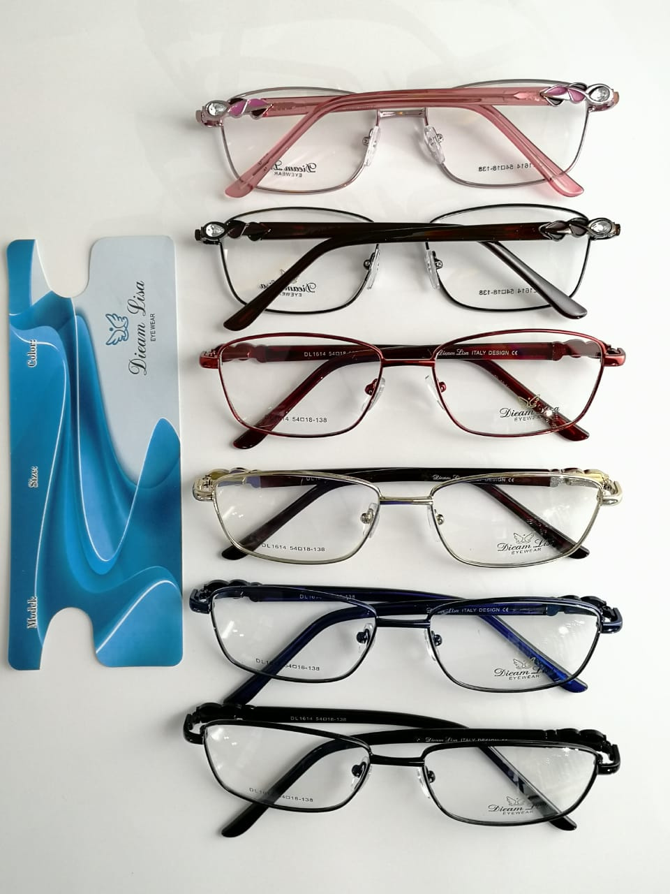 Modelo: DL1614
Colores: Vino, Azul, Cafe, Rosa, Negro y Cafe con Dorado