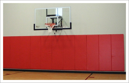 Red color panel wall padding||||