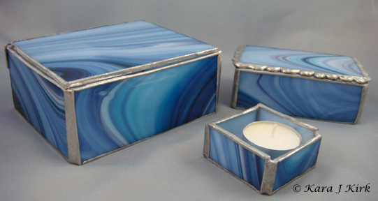 https://0201.nccdn.net/1_2/000/000/142/487/06-24-13-Blue-Stained-Glass--Lg--Sm-Box-Tealight-Set-1-4x6-541x288.jpg