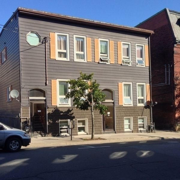 128 Charlotte Street Exterior