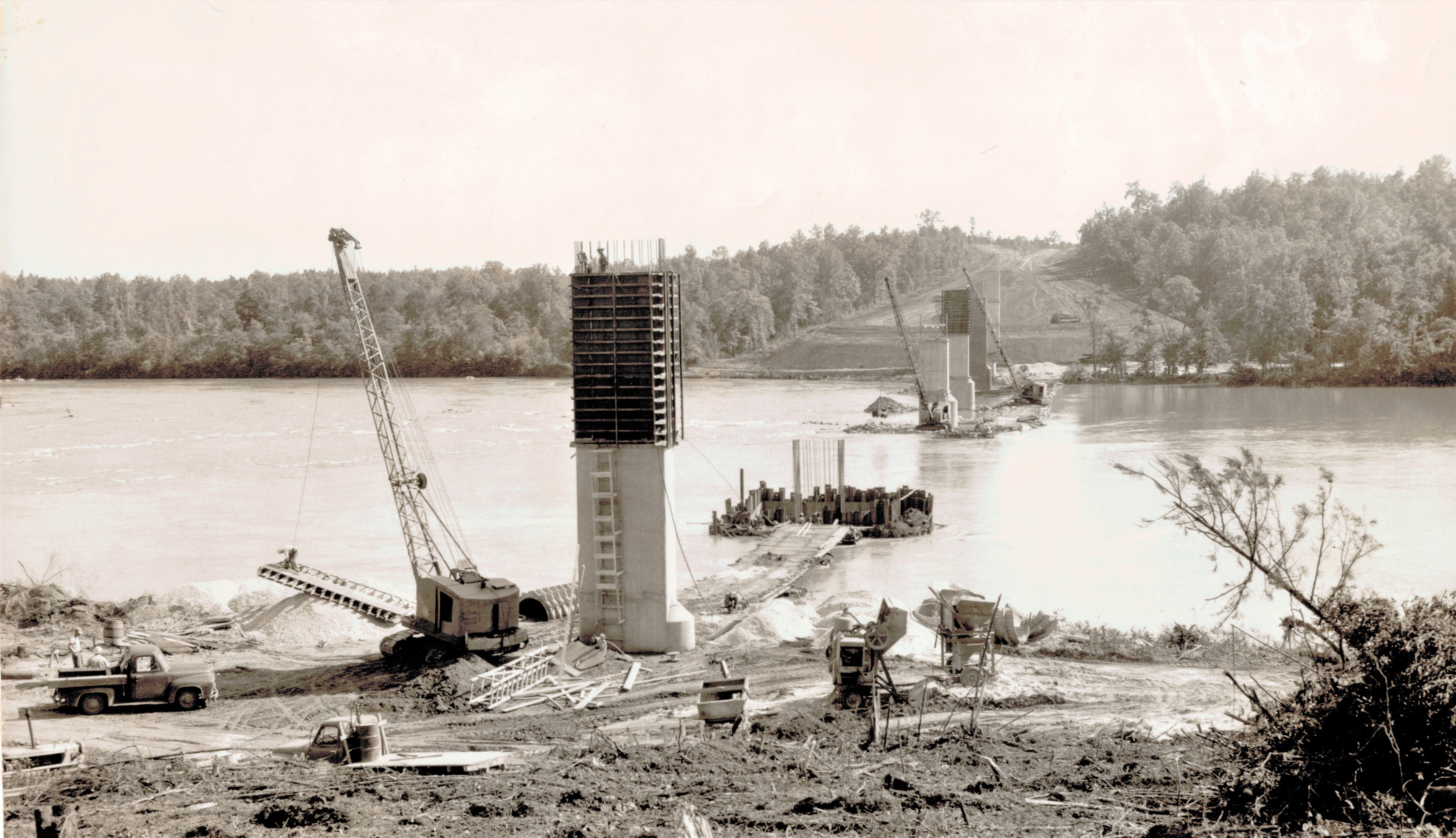 https://0201.nccdn.net/1_2/000/000/142/f8d/savannah-river-hartwell-1958.jpg