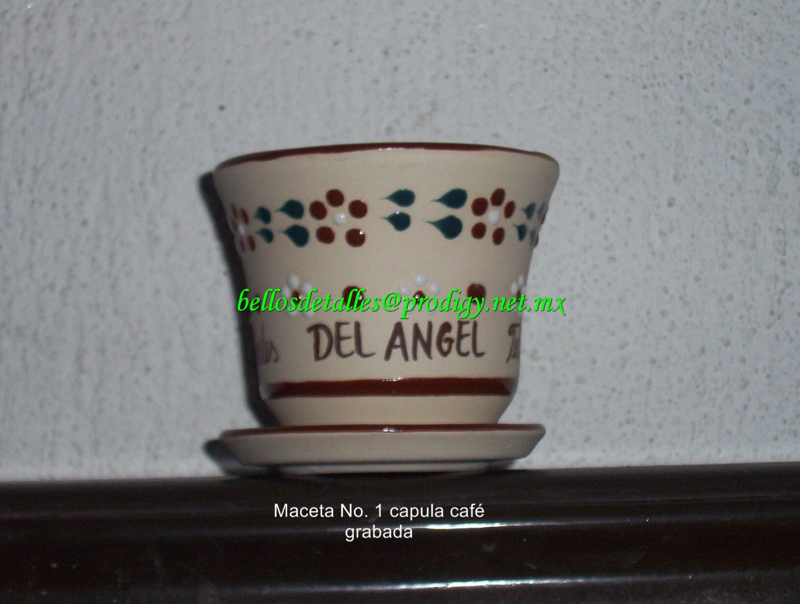 https://0201.nccdn.net/1_2/000/000/143/317/Maceta-No.-1-capula-caf---grabada-1632x1232.jpg