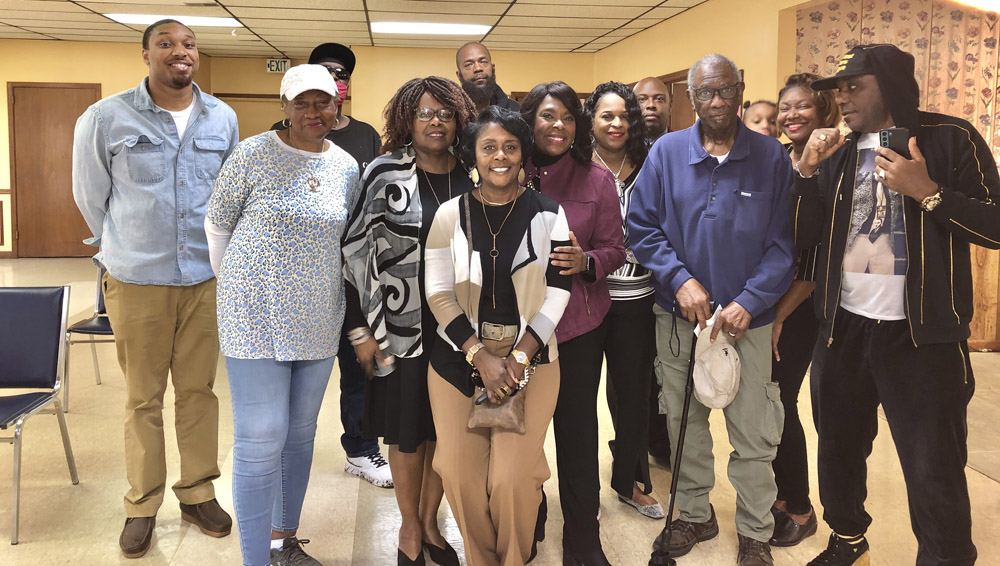 Congresswoman Terri Sewell participating in a community resource and voter event at Crossroads