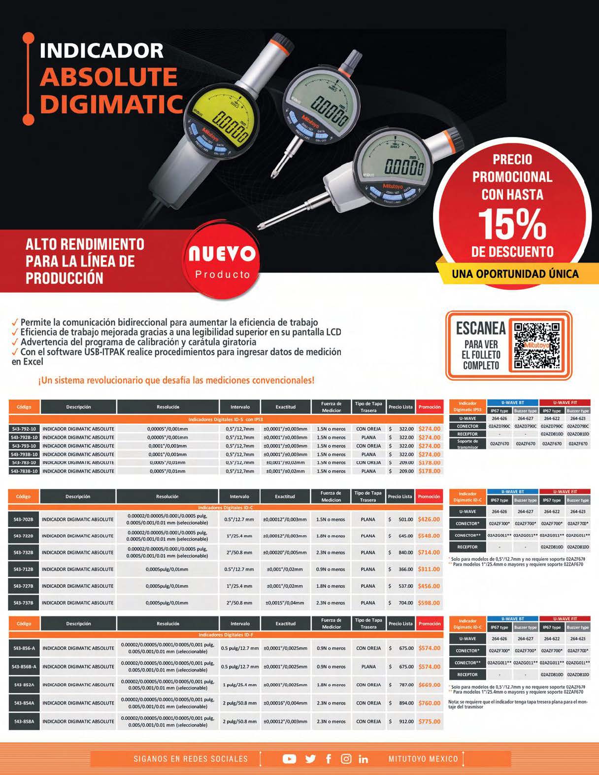 Sala de servidores moderna con luces LED azules y técnico trabajando en un ordenador.