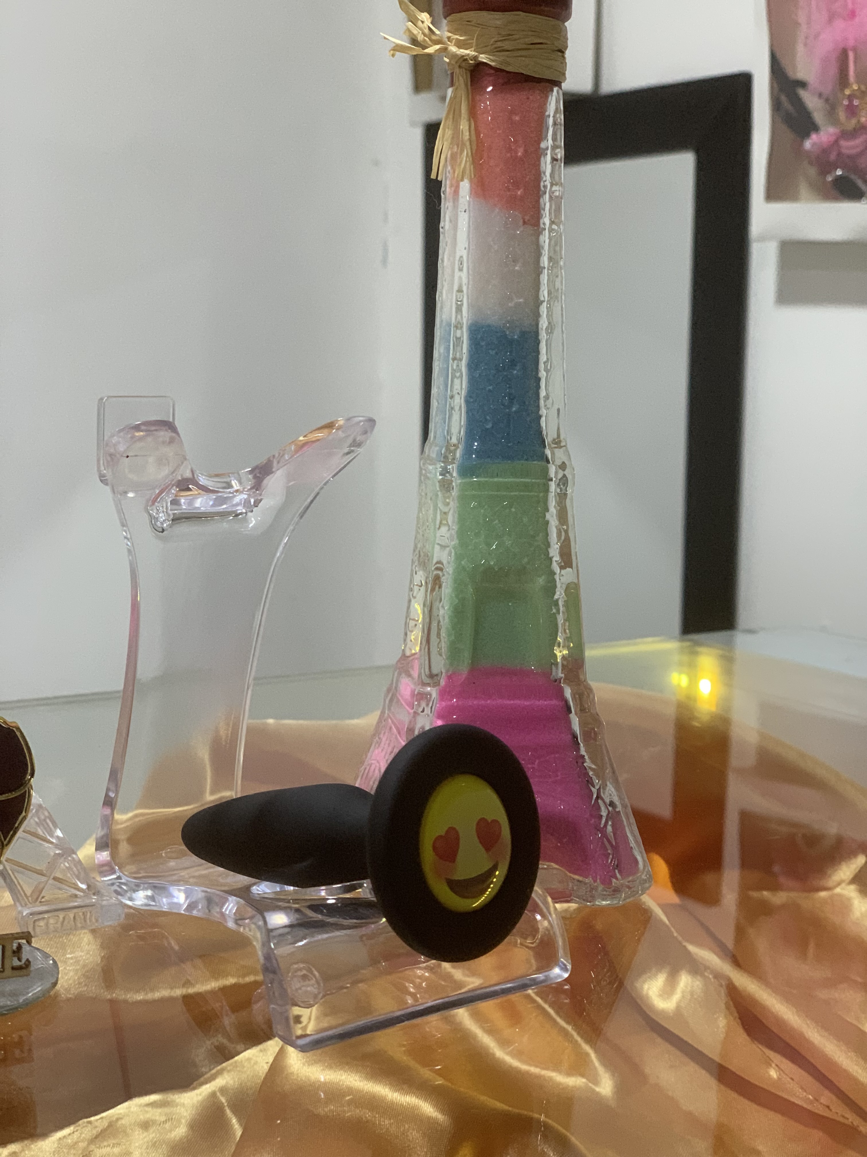 PLUG ANAL EMOJI ENAMORADO SILICONA MEDICA
$ 60.000