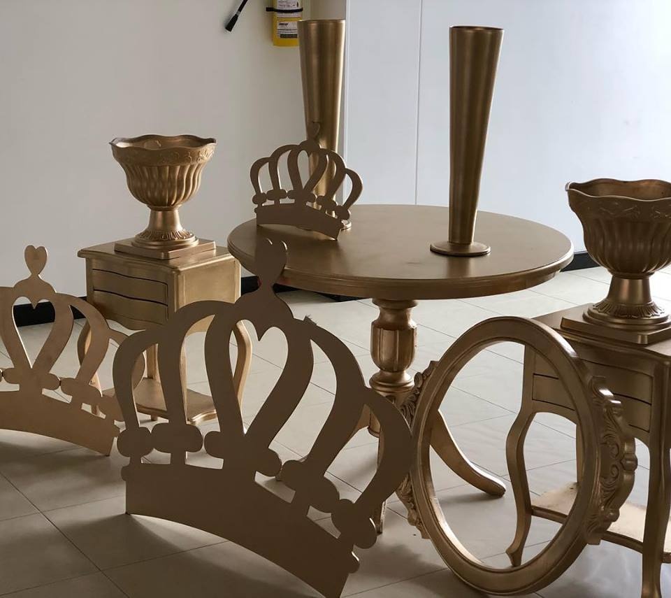 * Red Grande Dorada $ 100.000
* Aux Dorada Gaveta $ 50.000