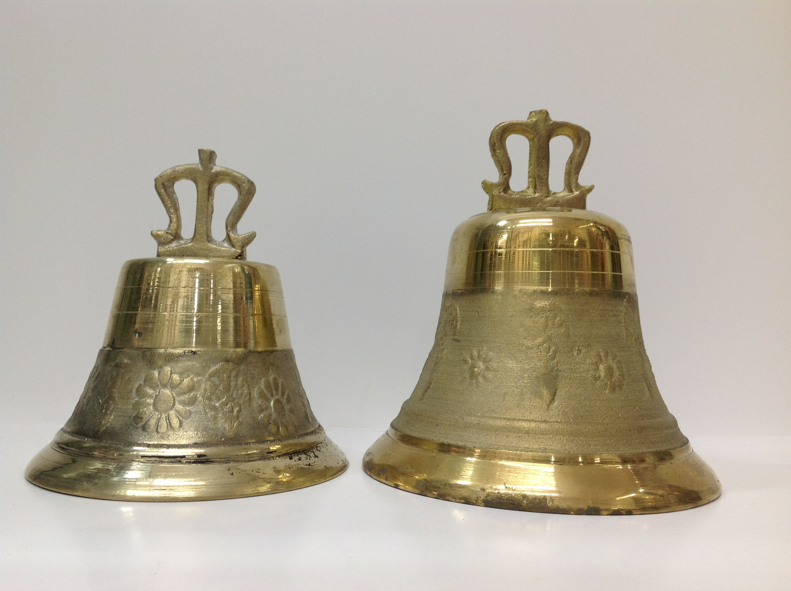 CAMPANA BRONCE GRABADA #BOLA #10