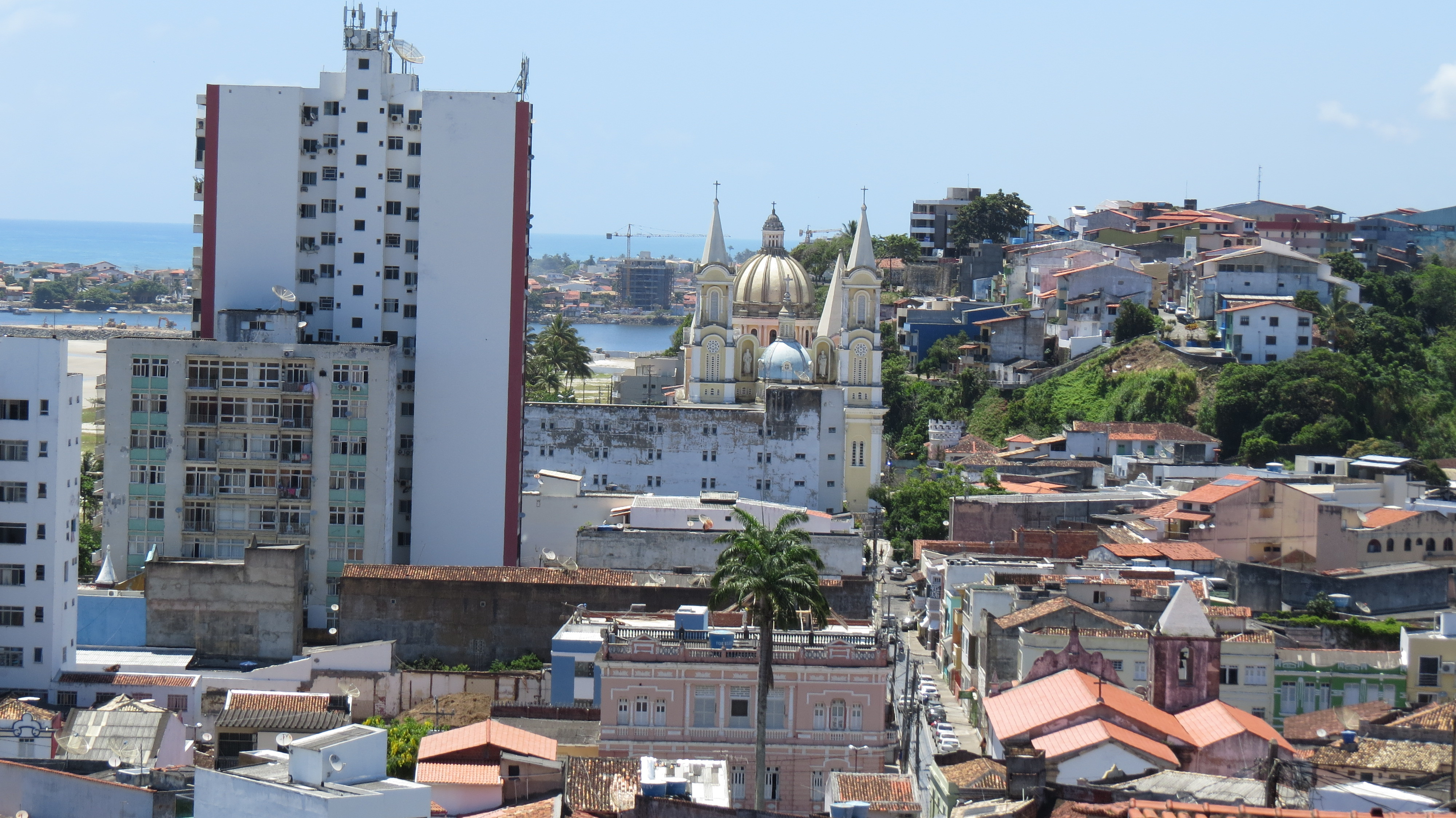 https://0201.nccdn.net/1_2/000/000/145/4c6/IMG_3546-4000x2248.jpg