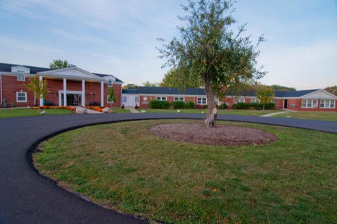 Dayspring Bible College | Mundelein, IL - Campus