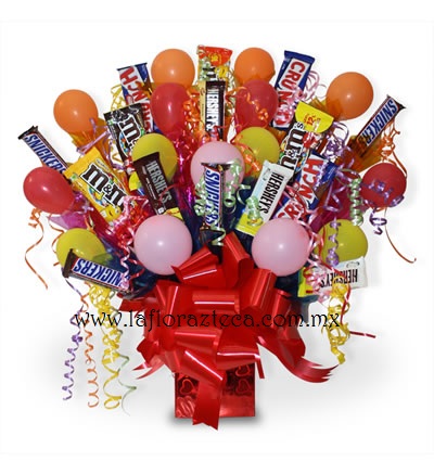LFA-CA003 Canasta de Chocolates y Globos
Precio $820