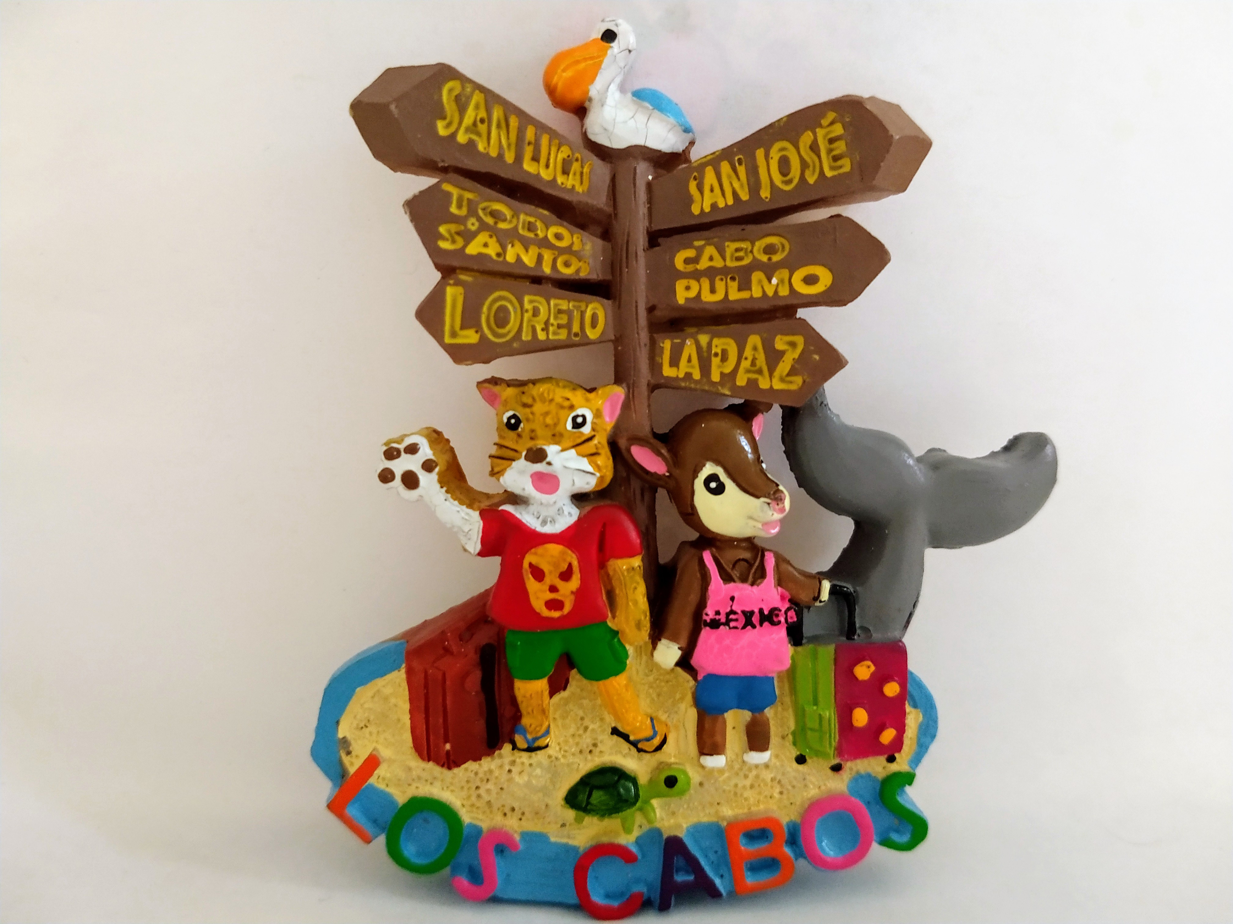 IMÁN DE RESINA LOS CABOS
 PINTADO A MANO
6.5cm Ancho
8cm Alto