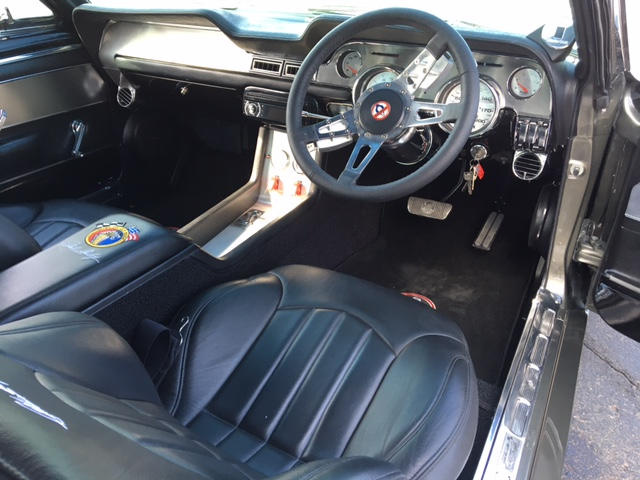 RHD drive with Paddle Shifters!