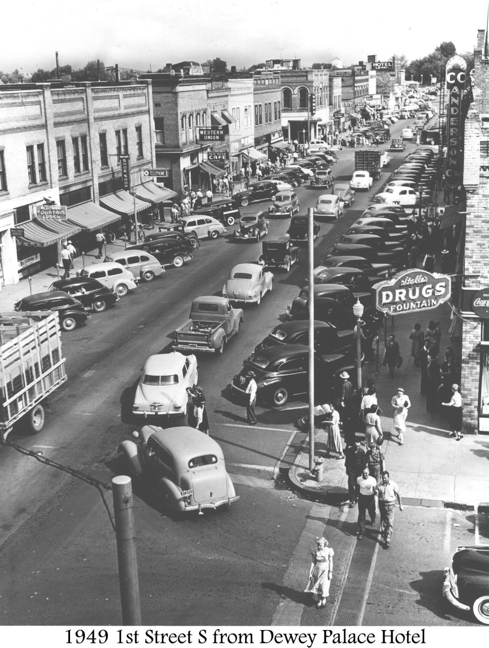 View of 1st South South in downtown Nampa from the balcony of the Dewey Palace Hotel in 1949