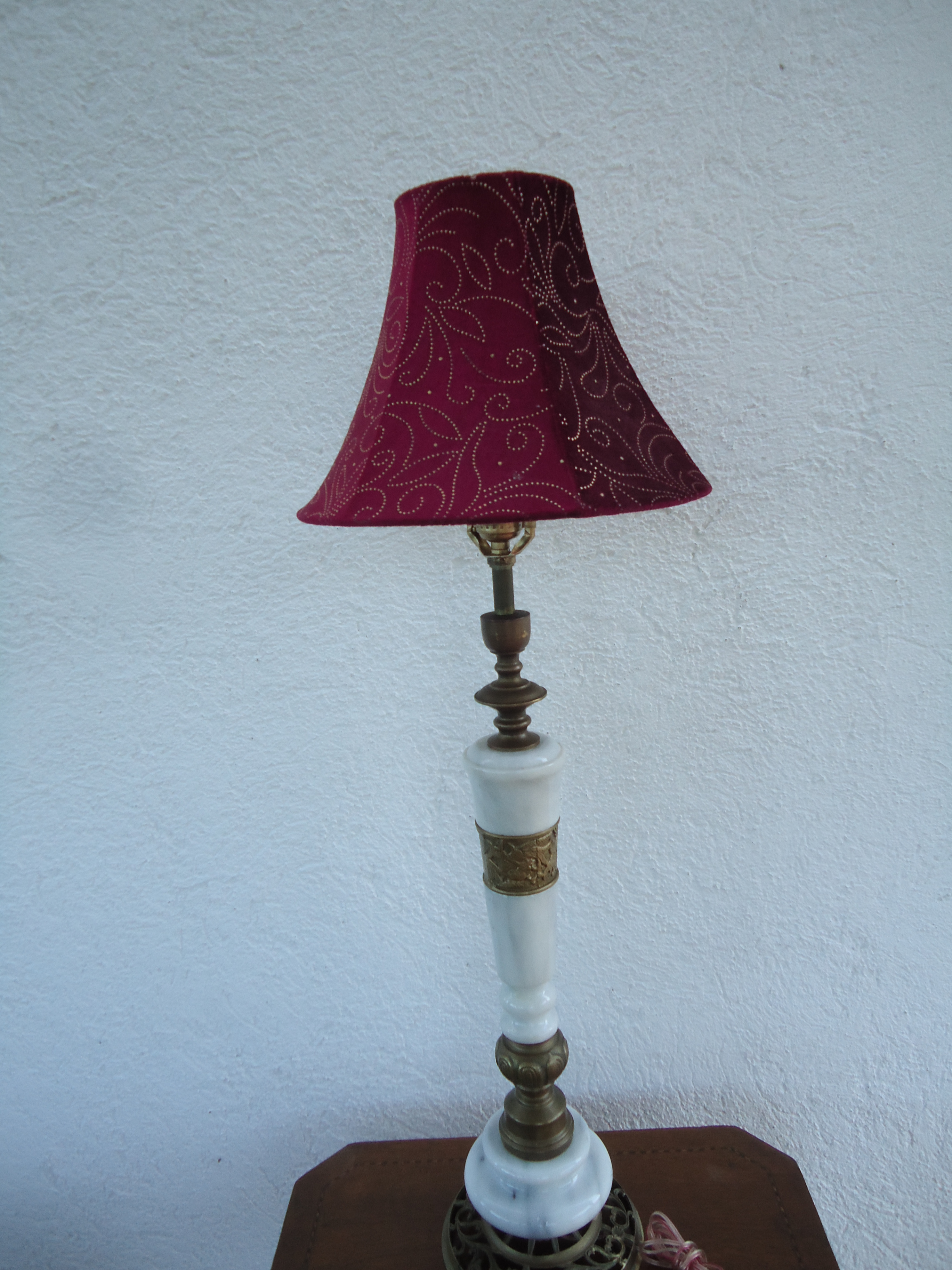 Lámpara
90 cm de altura