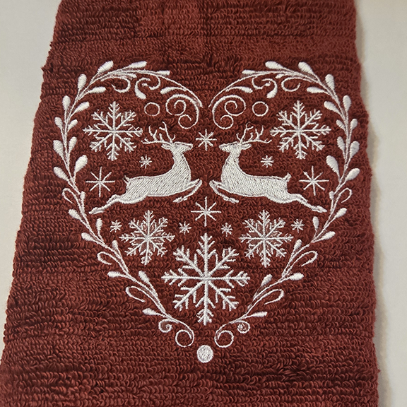 https://0201.nccdn.net/1_2/000/000/149/966/deer-heart-red-hand-towel.png