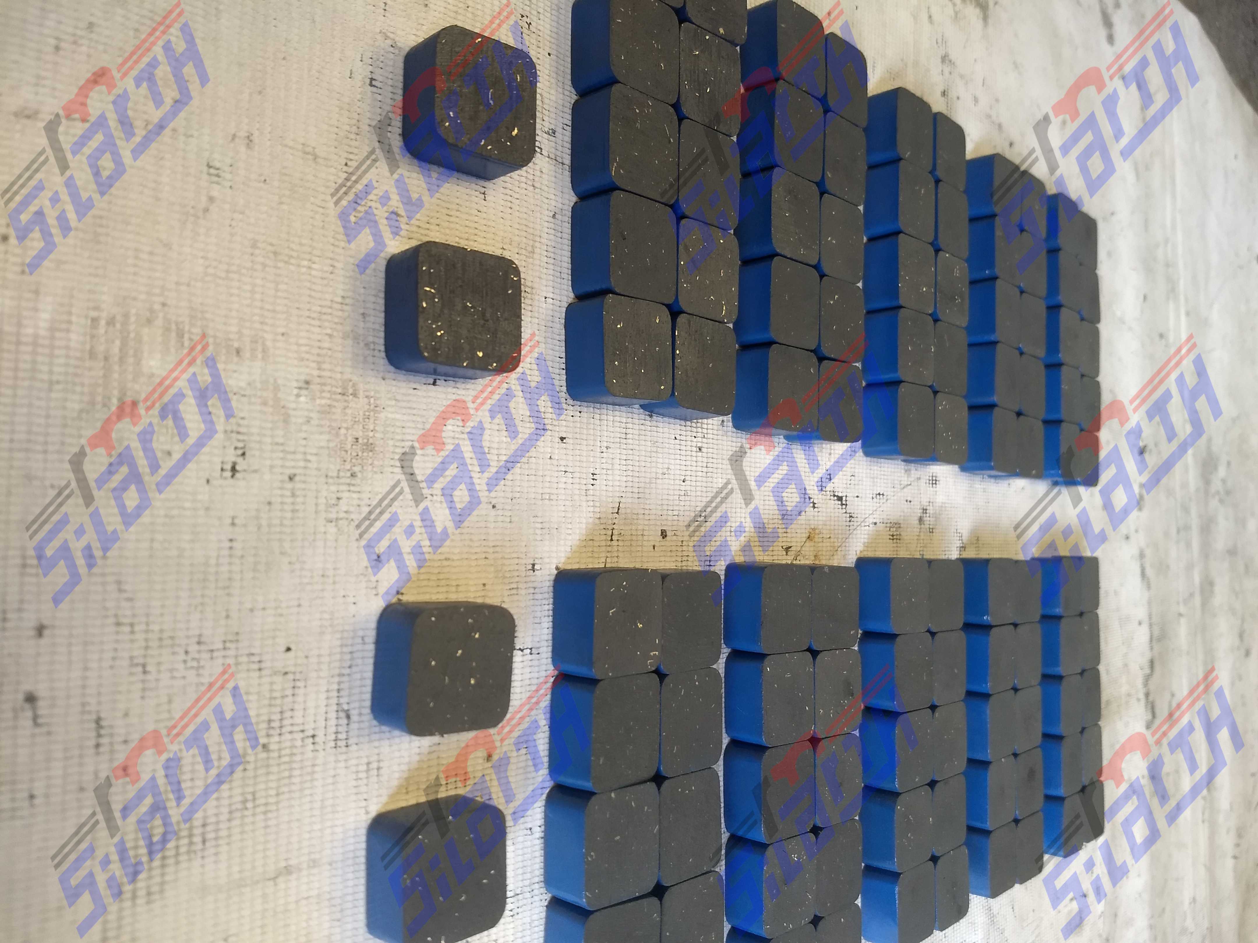 TACON CUADRADO DE 0.984" X 0.532" DE ESP