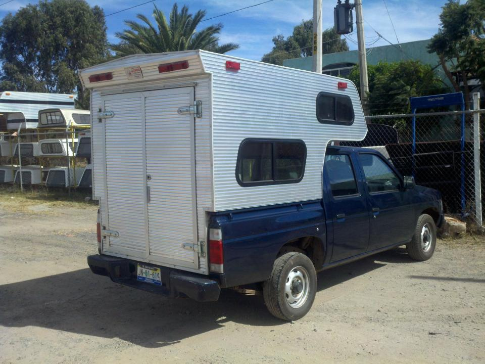 2.1.9 CAMPERS VOLADO PICK UP DE ALUMINIO