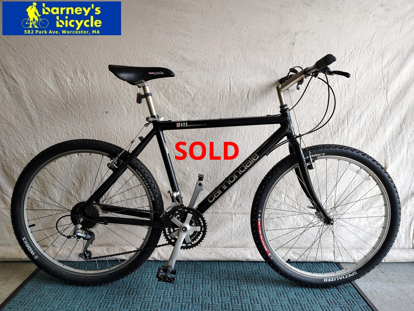 Cannondale M400
Frame Size: 19" LG / Rider Height: 5'9-6'
Price: $379.00 (Professionally Tuned)